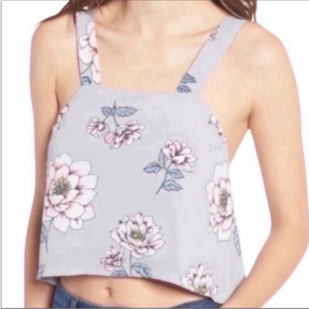 ✨ J.O.A Floral Backless Top Size Large ✨